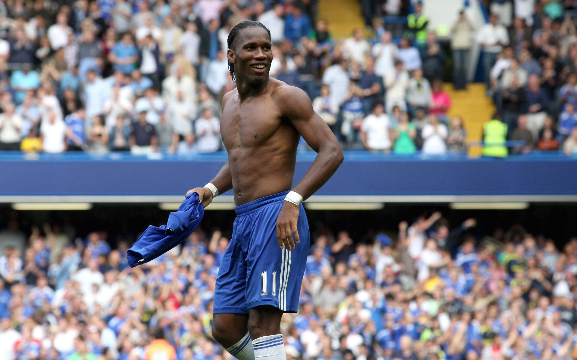 意甲焦点战之夜,班凯罗进攻端无人可挡,独舞照亮圣西罗